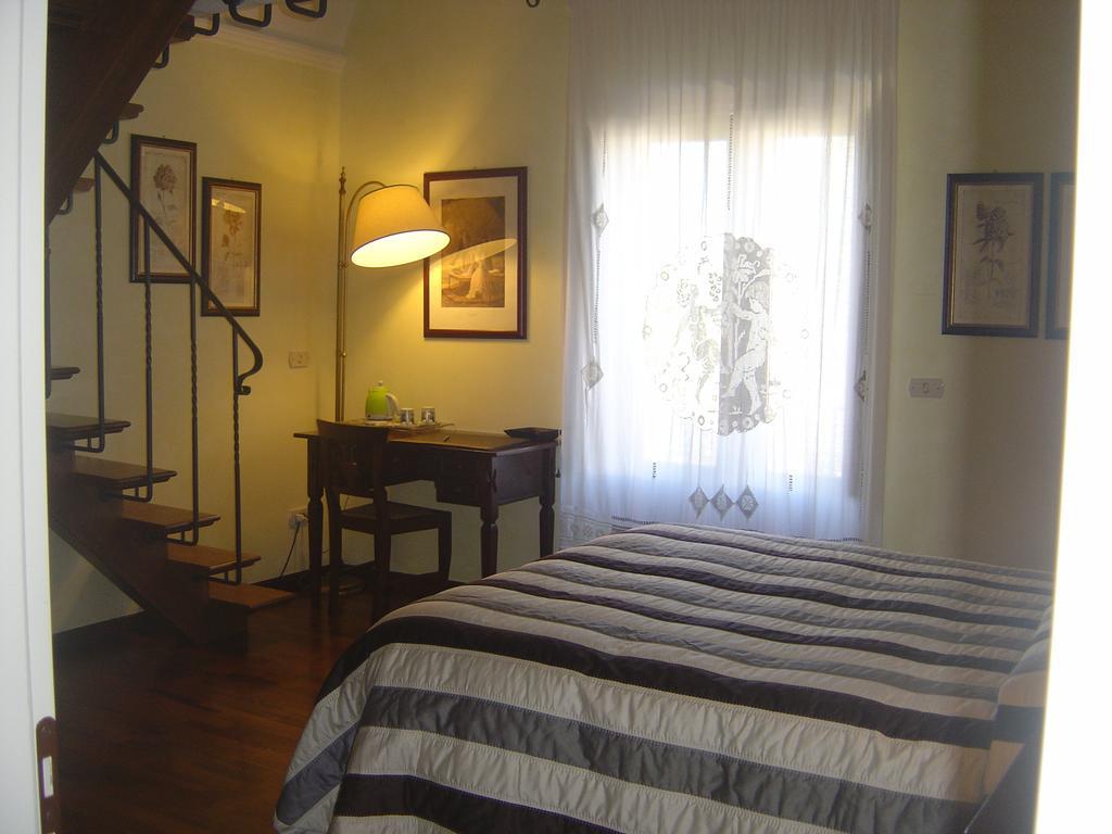 Relais Casabella Casa de hóspedes Martina Franca Exterior foto